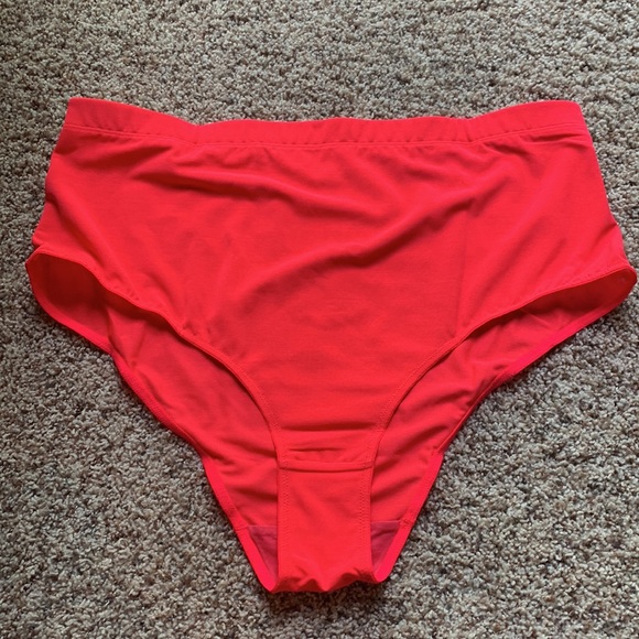 Fabletics “yitty” brand briefs, Mesh Me Smoothing High Waist brief - Picture 1 of 5